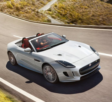 Jaguar тестирует «заряженный» F-Type SVR