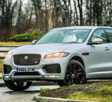Jaguar испытает F-Pace в России