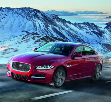 Полноприводный Jaguar XE получил российский ценник