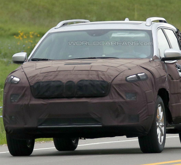 В Jeep готовят новое поколение Cherokee