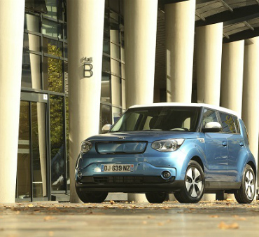 Kia Soul EV лучший городской электромобиль