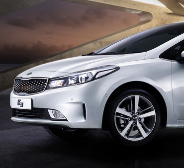 Kia показала обновленный Cerato