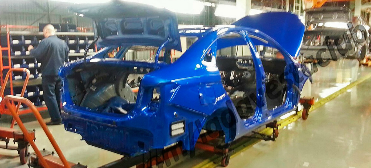 На «ИжАвто» приступили к покраске пилотной партии Lada Vesta