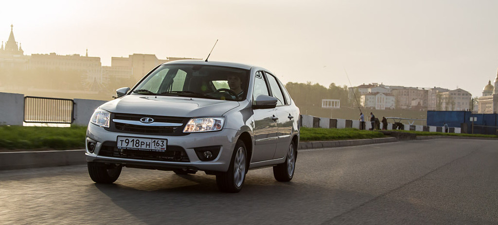 Lada Kalina и Granta подешевели до конца октября