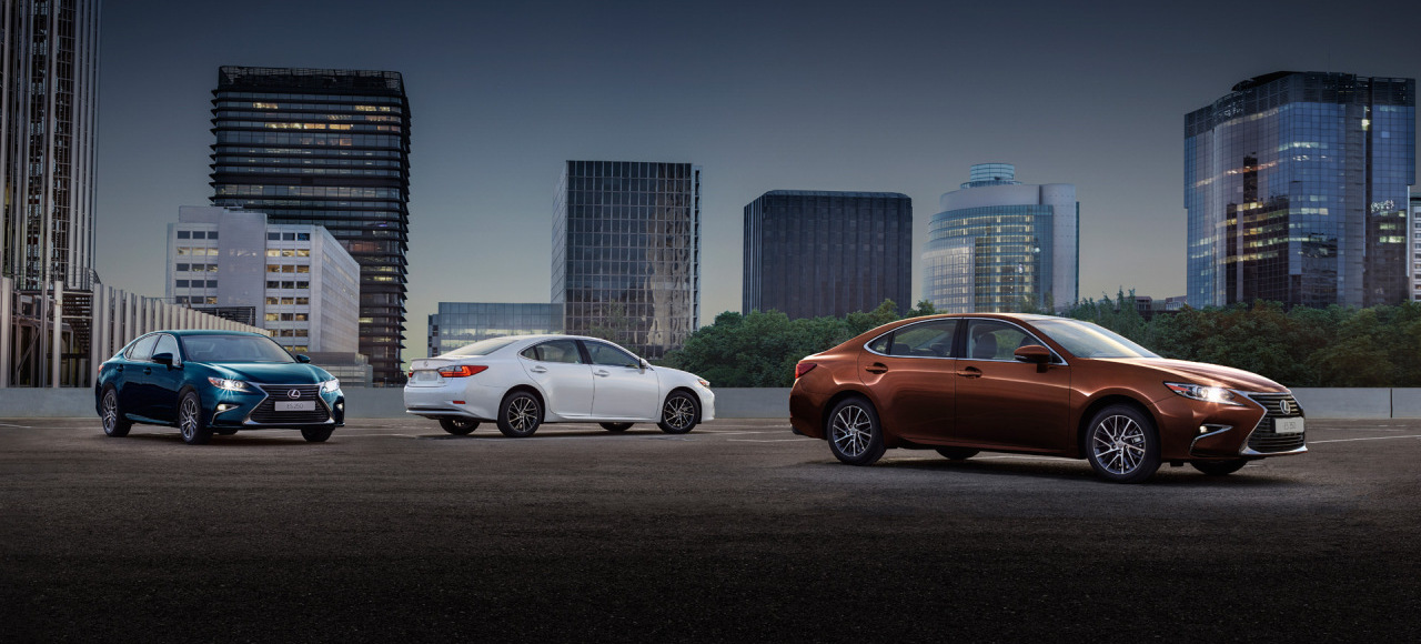 Обновленный Lexus ES доступен для заказа