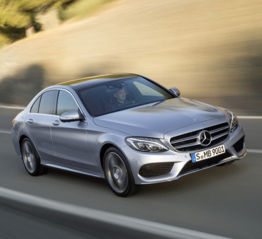 Mercedes привез в Россию «бюджетный» полный привод