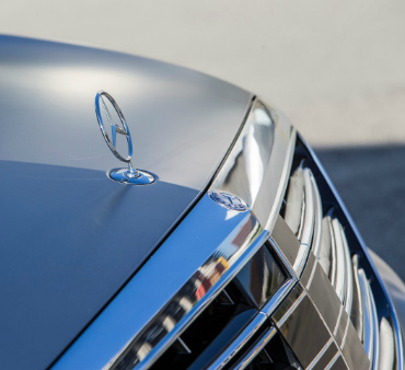 Строительство завода Mercedes в России заморожено