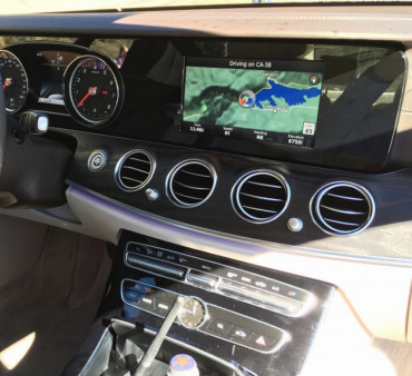 Папарацци заглянули в салон базового Mercedes E-Class