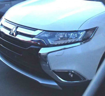 Передняя часть Outlander попала в объектив