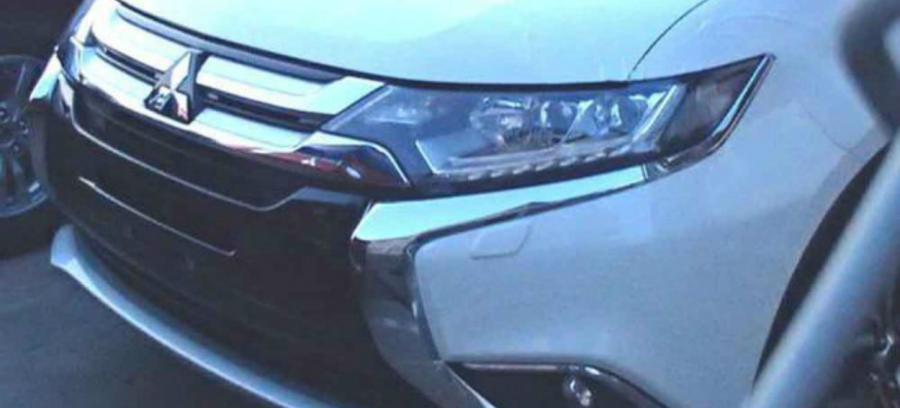 Передняя часть Outlander попала в объектив