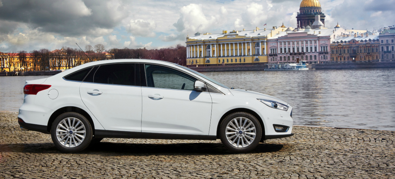 Ford объявил цены на обновленный Focus