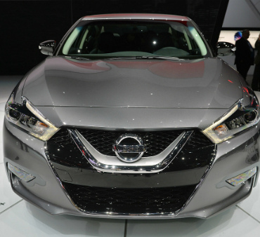 Нью-Йорк 2015: Nissan Maxima стал 300-сильным