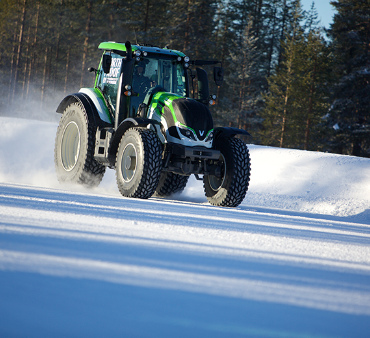 Установлен рекорд скорости на тракторе