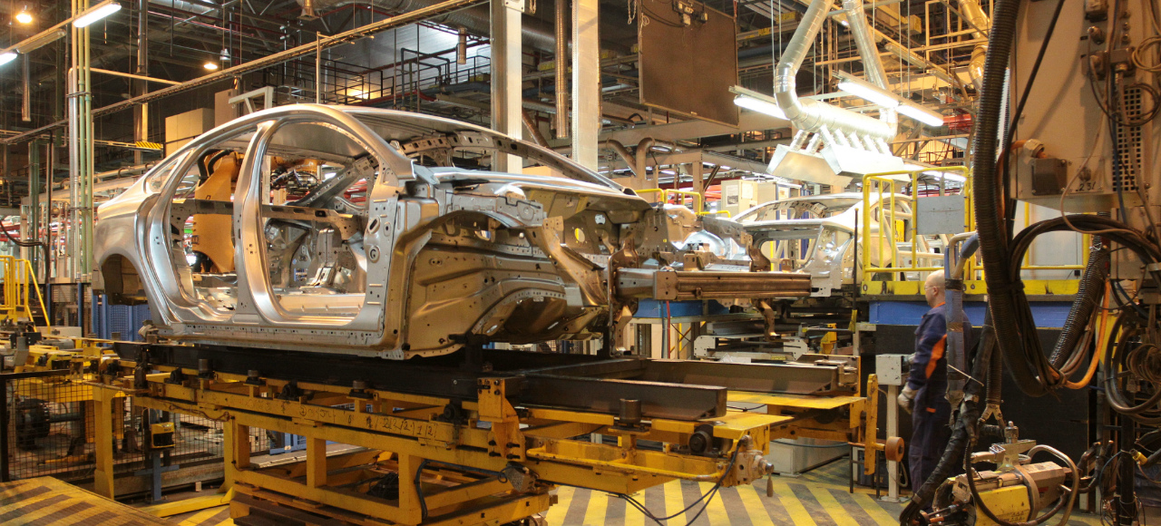 Петербургский автопром отметил «юбилей»