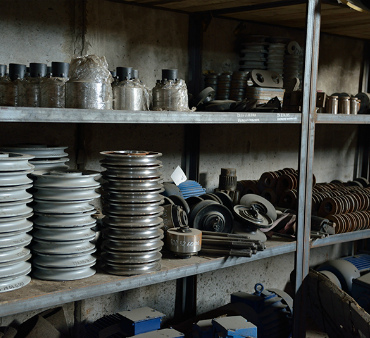 В Москве «накрыли» склад с контрафактными автозапчастями