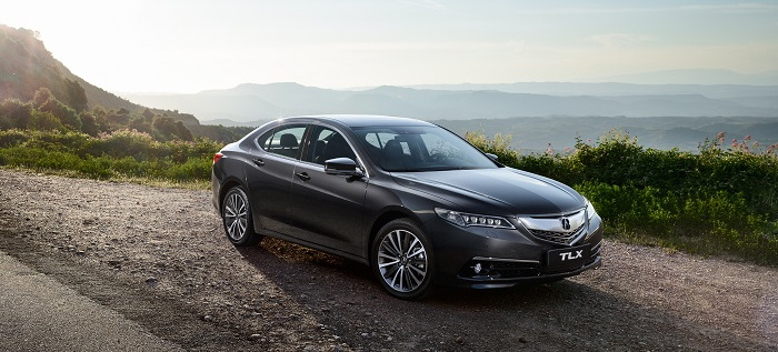 Acura TLX подешевела до конца августа
