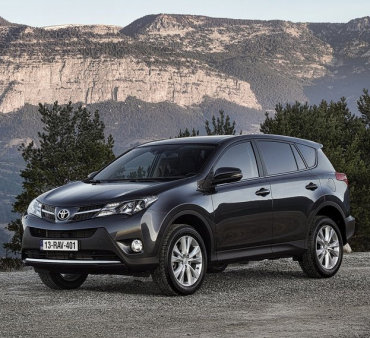 Toyota RAV4 – лидер среди кроссоверов в июле