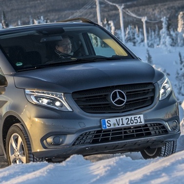 Представлен новый полноприводный Mercedes