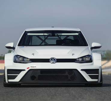 Volkswagen представил концептуальный гоночный Golf