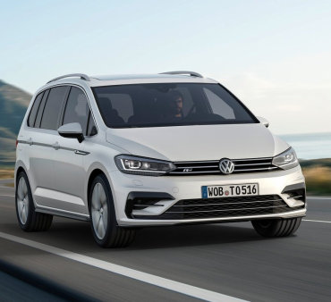 Новый Volkswagen Touran доедет до России к весне