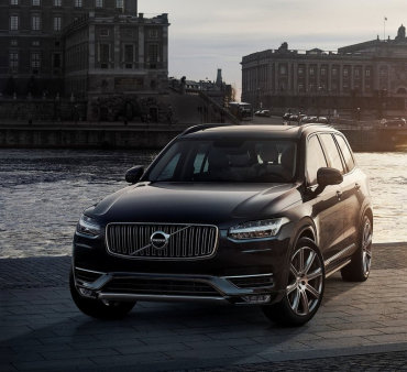 Новый Volvo XC90 попал под отзыв в России