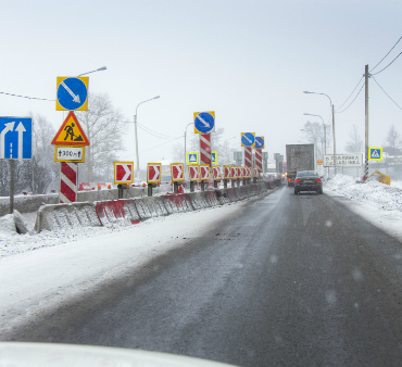 Перед «зебрами» могут установить повторяющиеся знаки