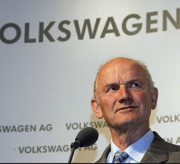 Председатель совета директоров Volkswagen Фердинанд Пьех ушёл в отставку