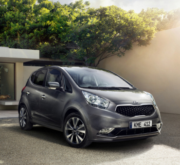 Kia Venga получил новые «автомат» и ценник