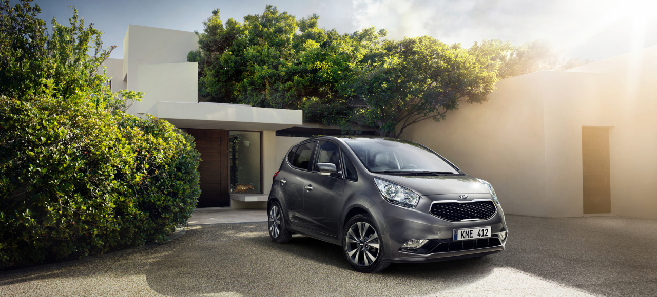 Kia Venga получил новые «автомат» и ценник