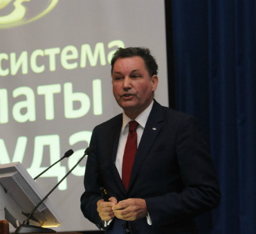 Бу Андерссон не слышит проблем своих сотрудников