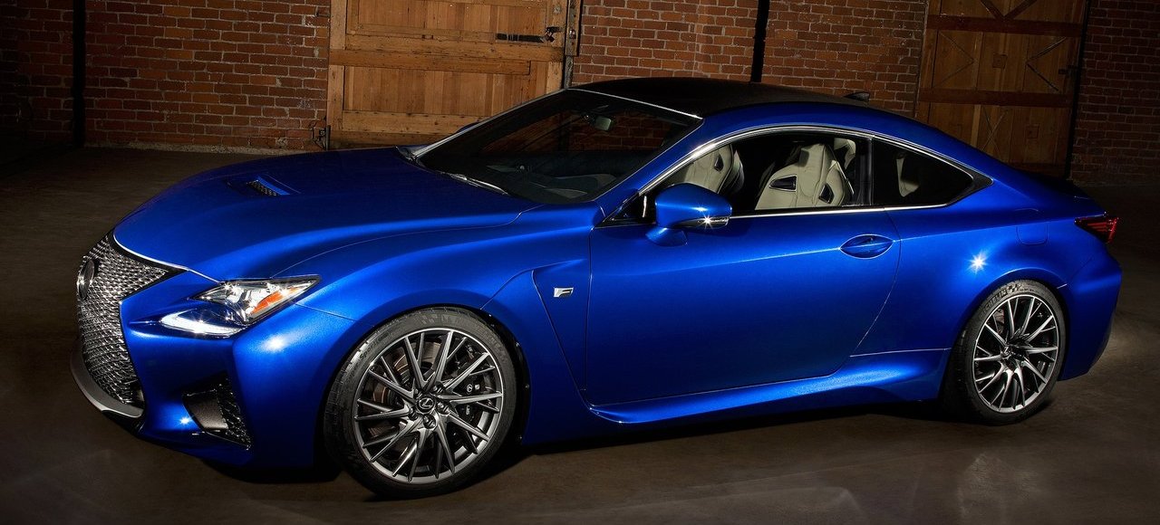 Lexus объявил цену купе RC