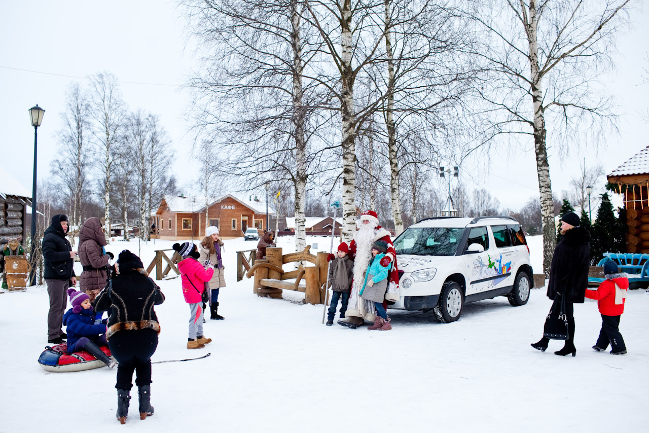 Дилеры Skoda стали партнерами Деда Мороза