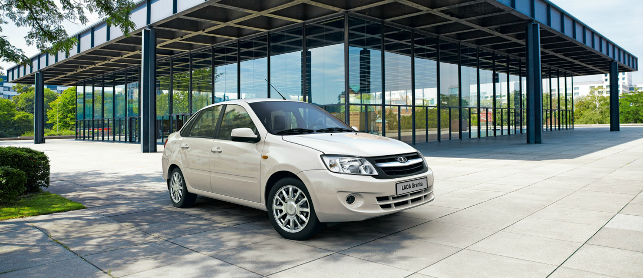 Новую Lada Granta АвтоВАЗ представит в августе