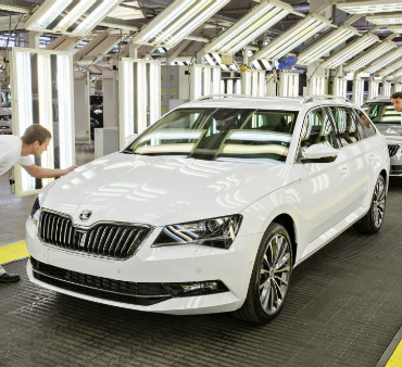 Skoda начала производство универсала Superb следующего поколения