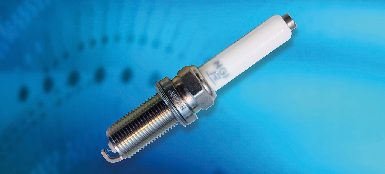 Платиновая свеча NGK