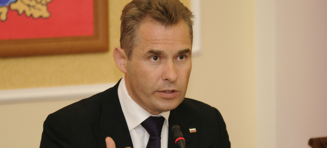 Омбудсмен Астахов все-таки намерен штрафовать за оставление детей в машине