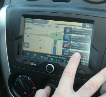 Lada Granta теперь со штатным навигатором