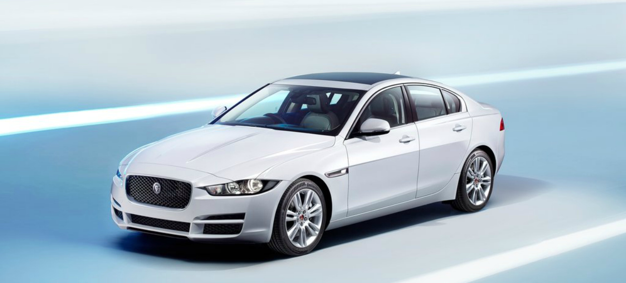 Jaguar XE признан самым красивым автомобилем