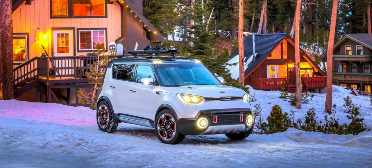 Kia показала гибридный кроссовер