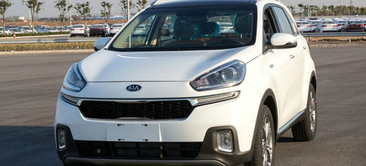 Первые фото Kia Kx3 без камуфляжа