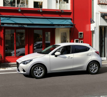 Сегодня стартовал предзаказ на Mazda2