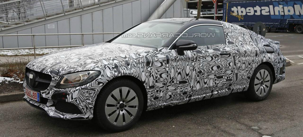Появились фото купе Mercedes C-Class