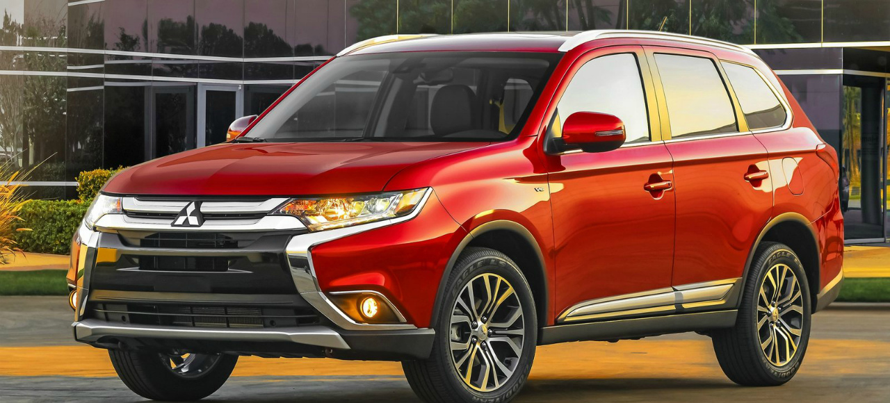 Нью-Йорк 2015: Mitsubishi Outlander показан общественности