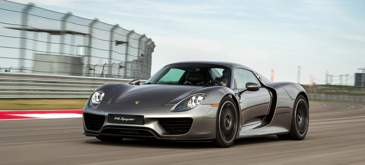 Porsche 918 Spyder за 1 000 000 евро приехал в Россию