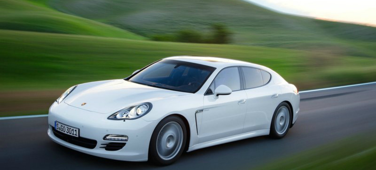 Porsche в России отзывает Cayenne и Panamera