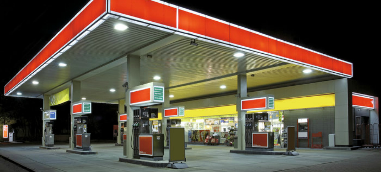 Аналитики прогнозируют падение цен на бензин