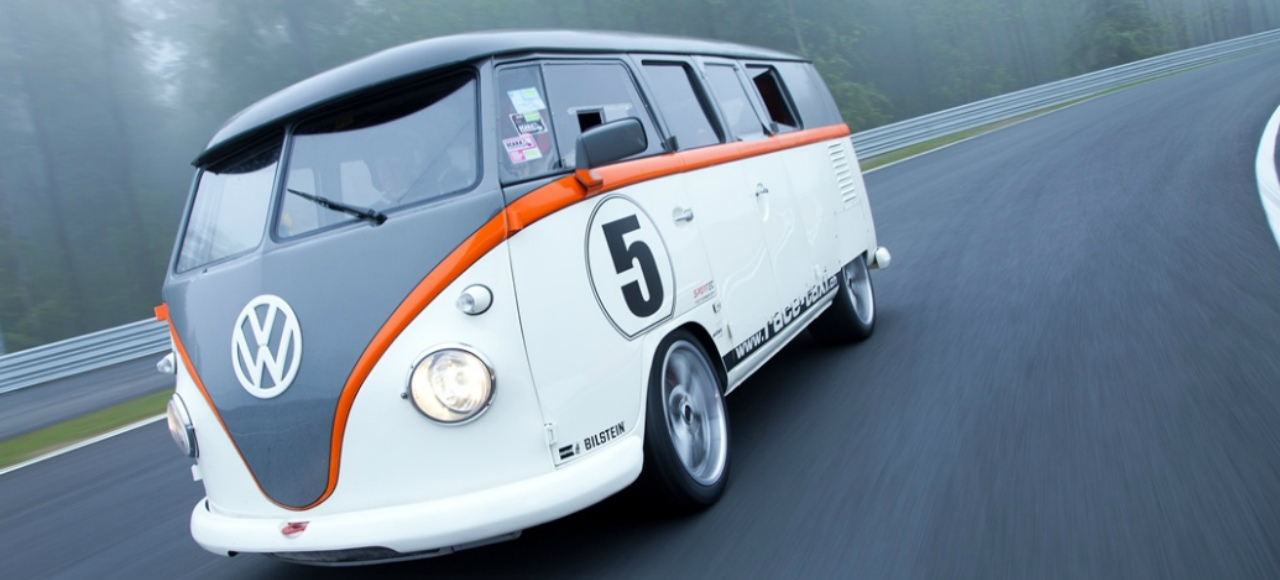 Volkswagen привезли T1 Race Taxi на фестиваль GTI на Вёртерзее