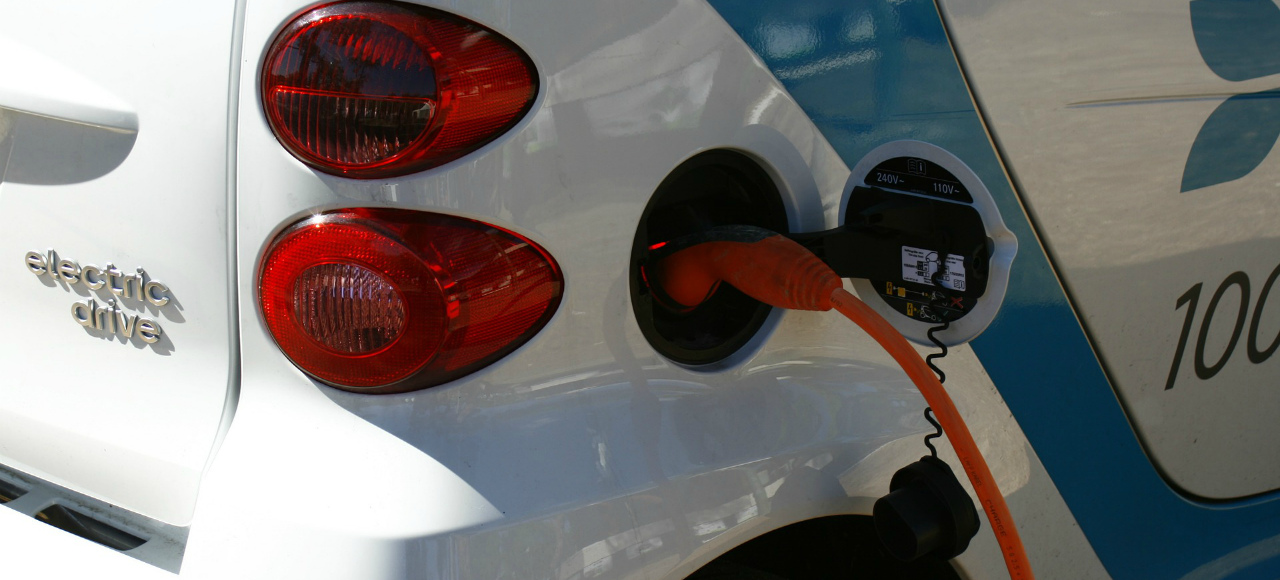 В Минпромторге разработают правила безопасности для электромобилей