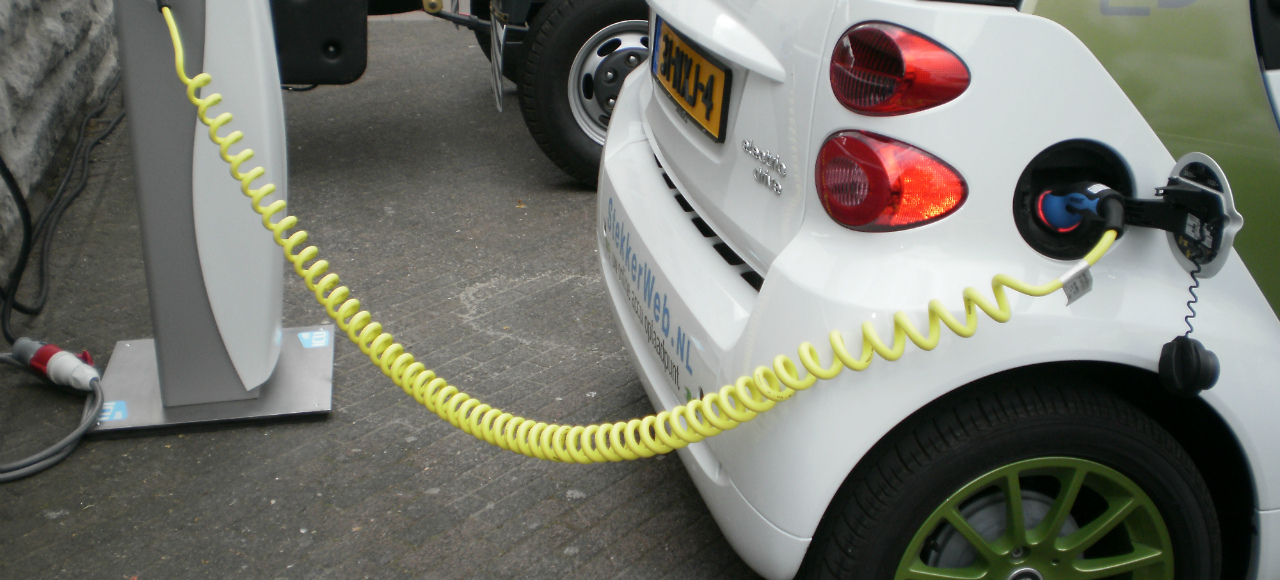 Электрокары против нефтяной зависимости