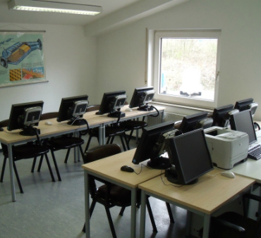 Экзамены на права хотят усложнить